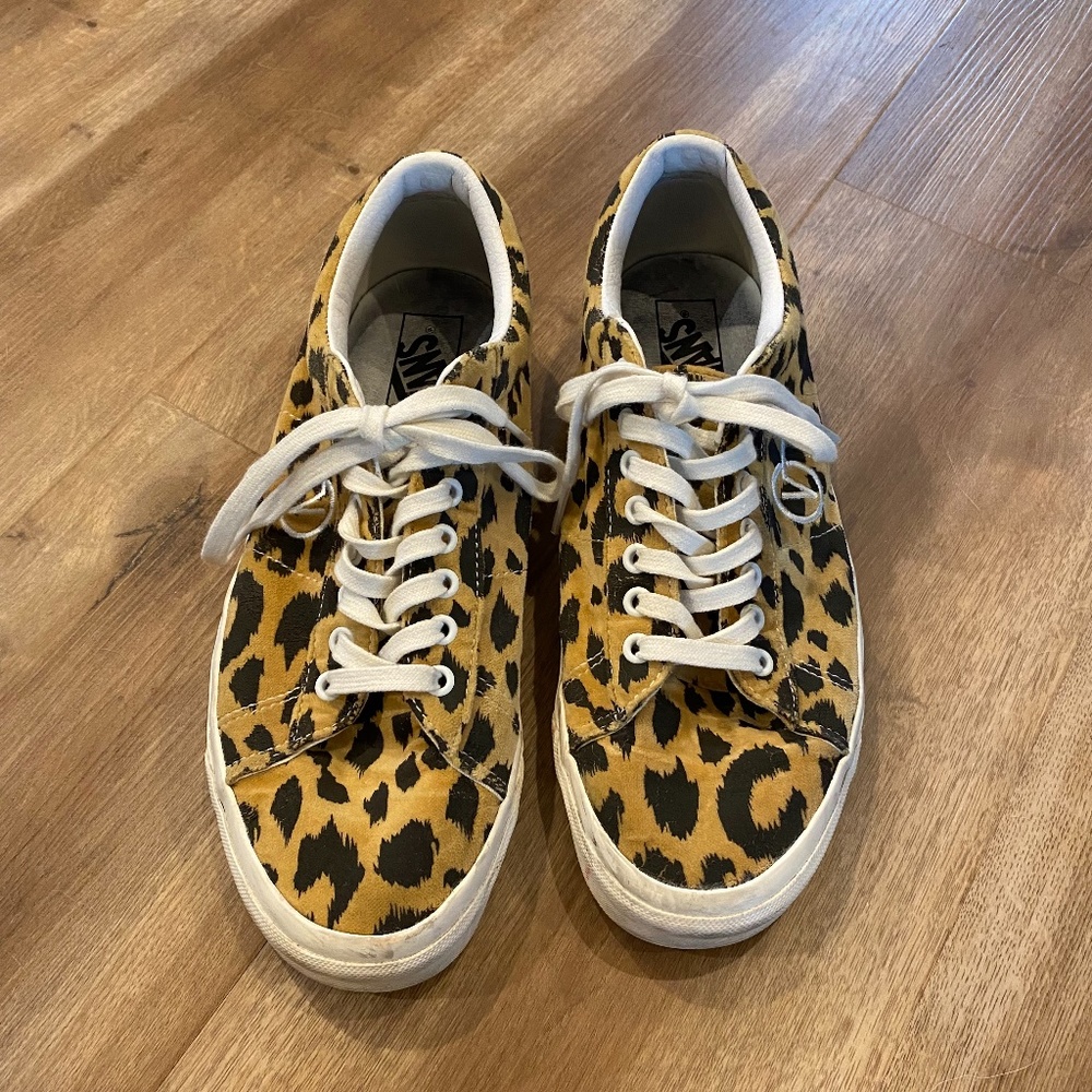 Vans Mens Leopard print Shoes Size 10